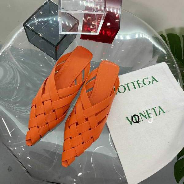 Picture of Bottega Slippers _SKUBVsz35-40XJ01013343